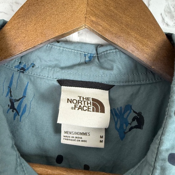 The North Face Stone Blue Rock Climber AOP Casual Button Up Shirt Mens MEDIUM - Picture 4 of 9
